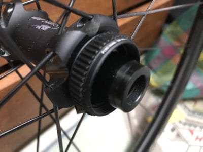 内セレーション